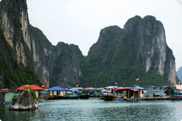 Деревня на воде во Вьетнаме